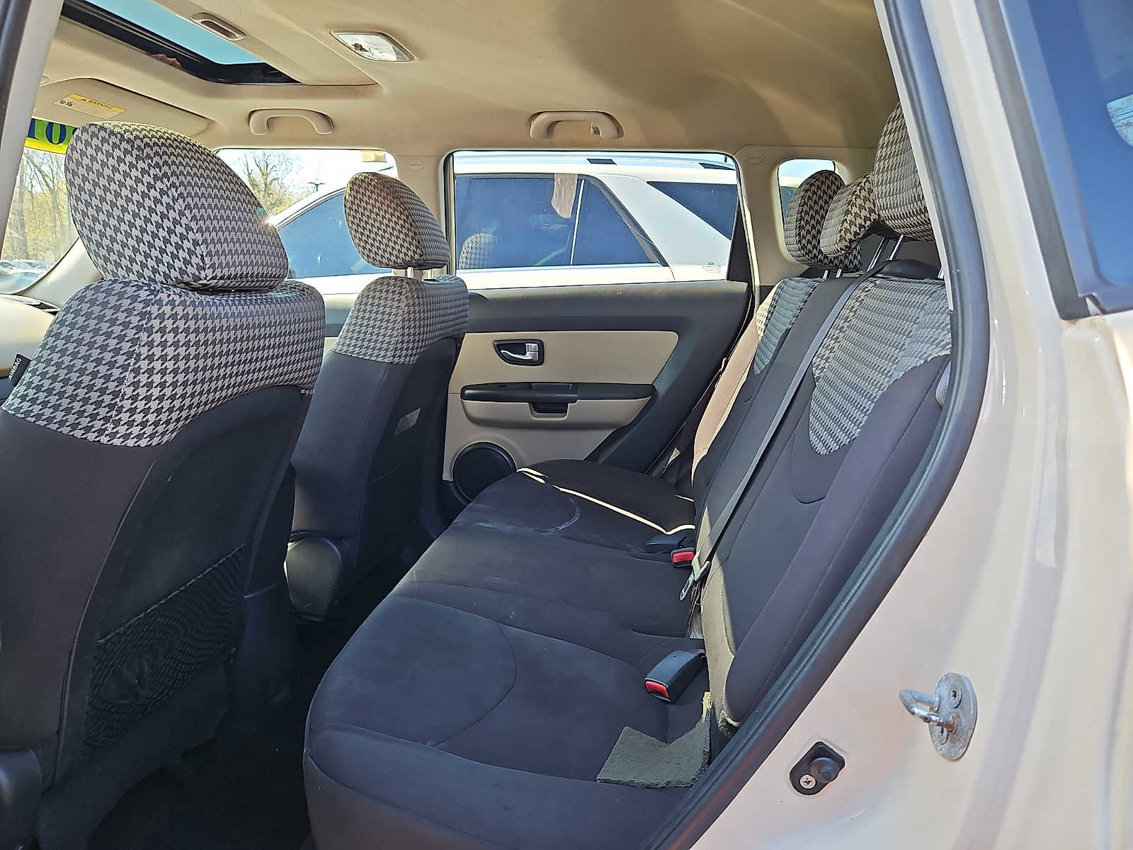 Used 2013 Kia Soul ! image 14