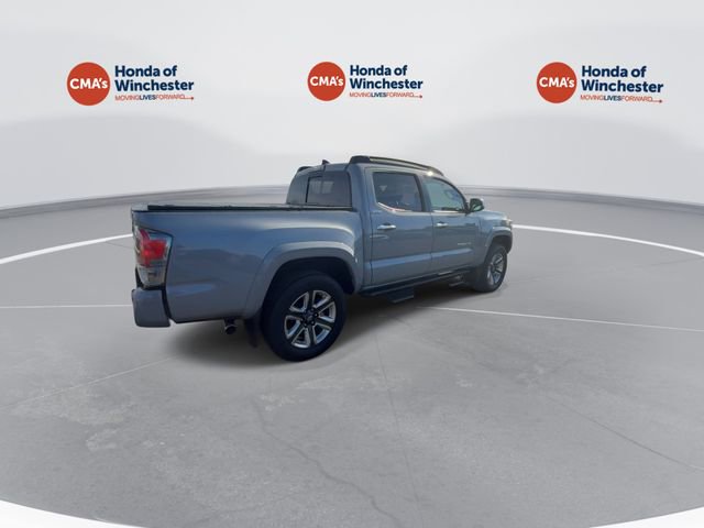 Used 2018 Toyota Tacoma Limited image 10
