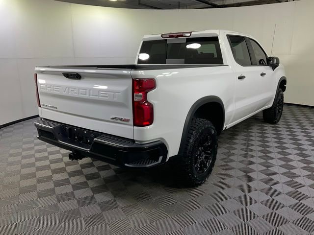Used 2024 Chevrolet Silverado 1500 ZR2 image 8