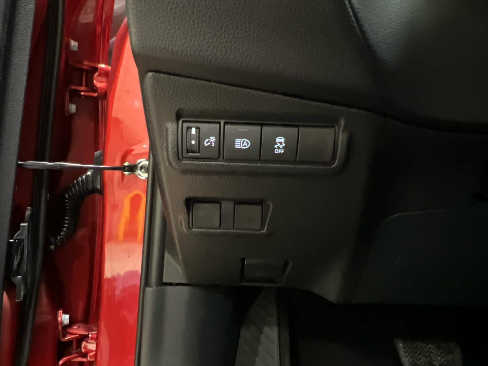 New 2026 Toyota Corolla Cross LE w/ Black Badges Package (TMS) image 17