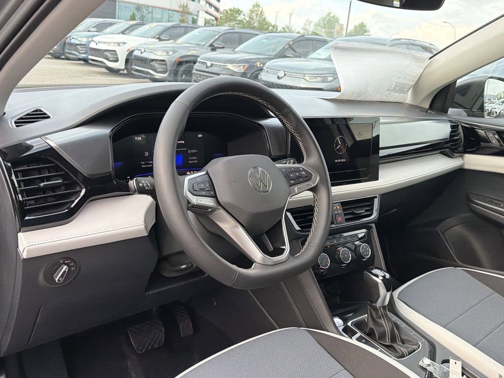 New 2026 Volkswagen Taos S FWD image 10
