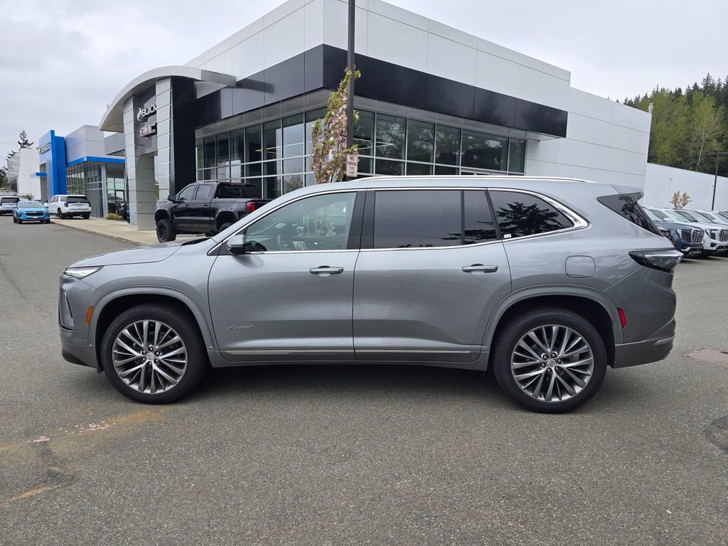 Used 2026 Buick Enclave Avenir w/ Super Cruise Package AWD/4WD image 2