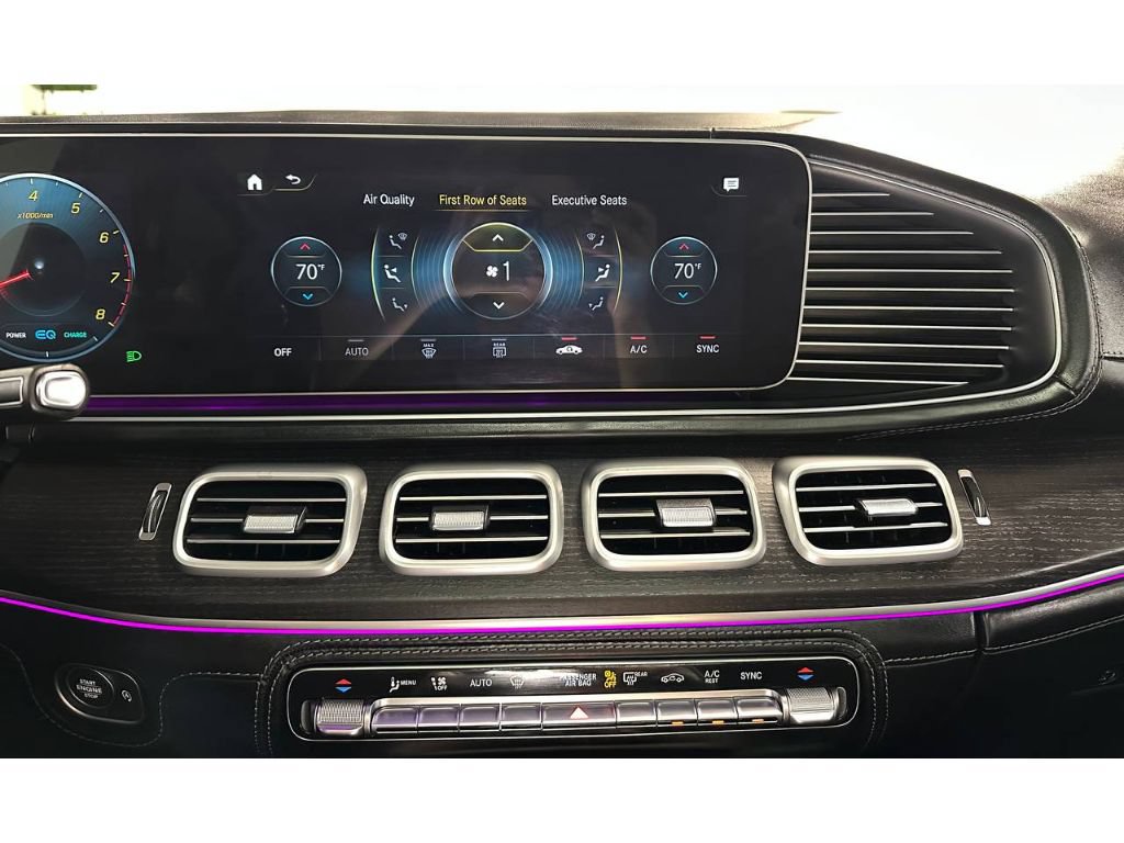 Used 2023 Mercedes-Benz Maybach GLS 600 4MATIC image 32