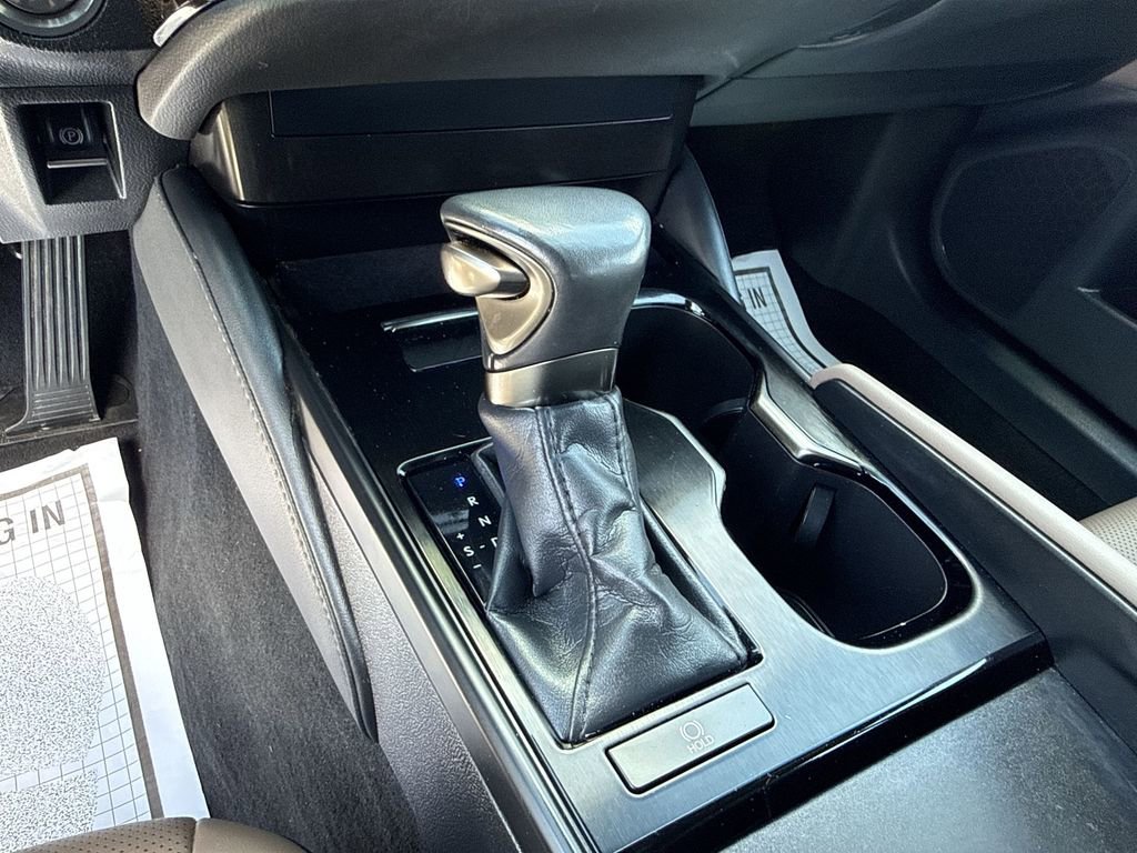 Used 2023 Lexus ES 350 w/ Accessory Package (Z2) FWD image 20