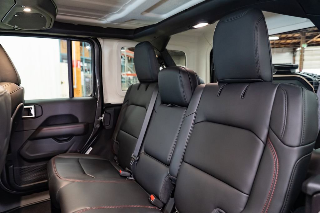 New 2026 Jeep Wrangler Unlimited Rubicon AWD/4WD image 26