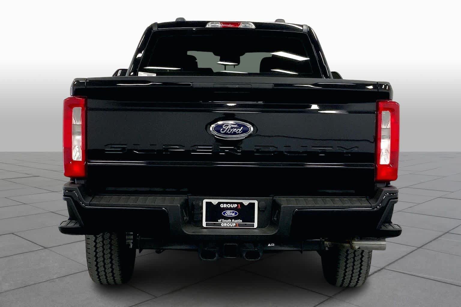 New 2026 Ford F250 XL w/ STX Appearance Package AWD/4WD image 4