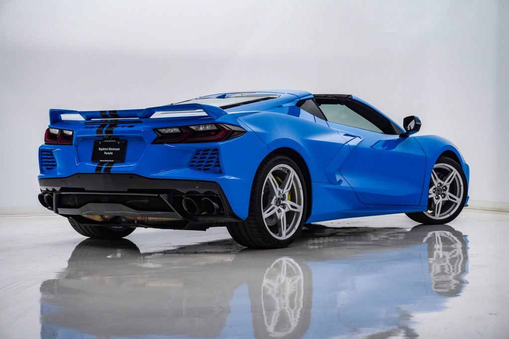 Used 2021 Chevrolet Corvette Stingray Premium Cpe w/ Z51 Performance Package RWD image 11