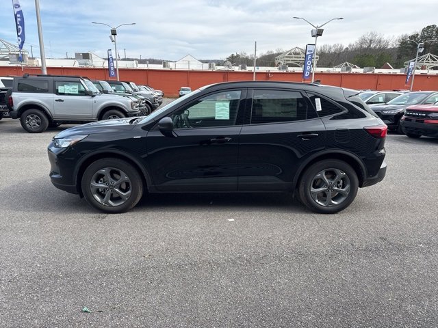 New 2025 Ford Escape ST-Line w/ Equipment Group 301A image 6