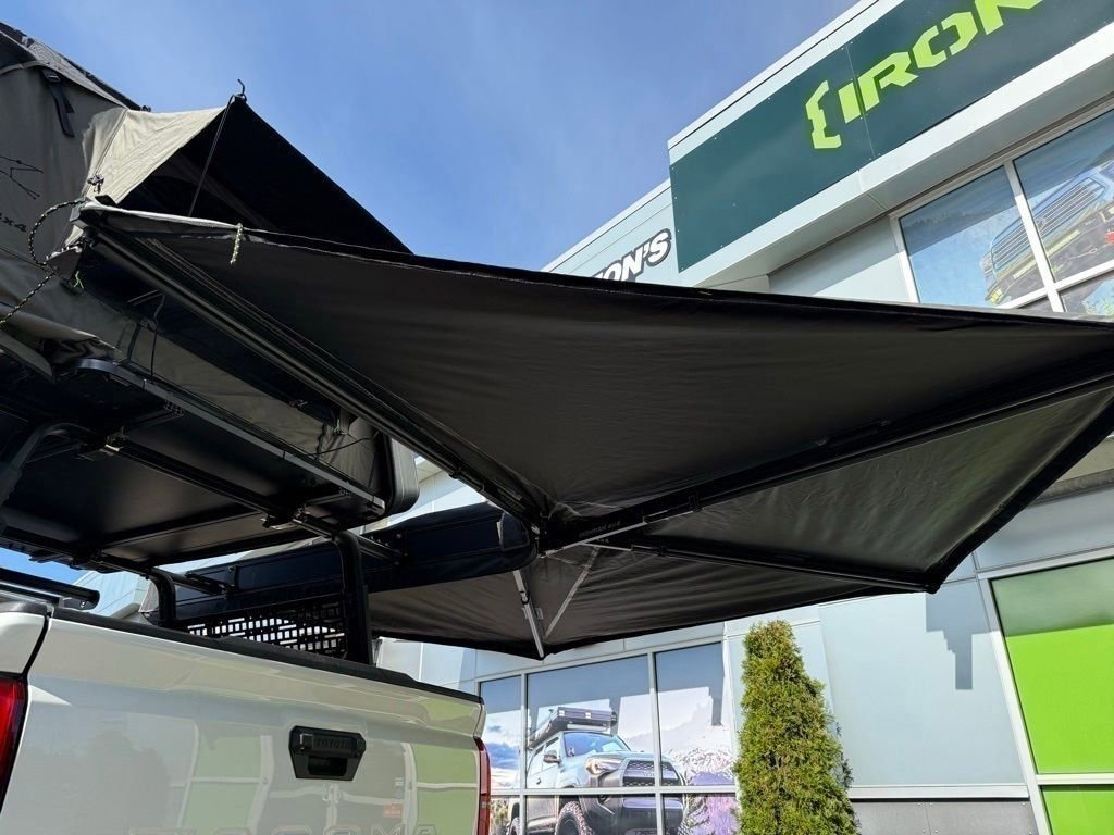 Used 2024 Toyota Tacoma TRD Off-Road image 36