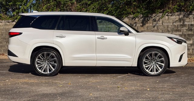 Certified 2024 Lexus TX 350 AWD w/ Technology Package image 4