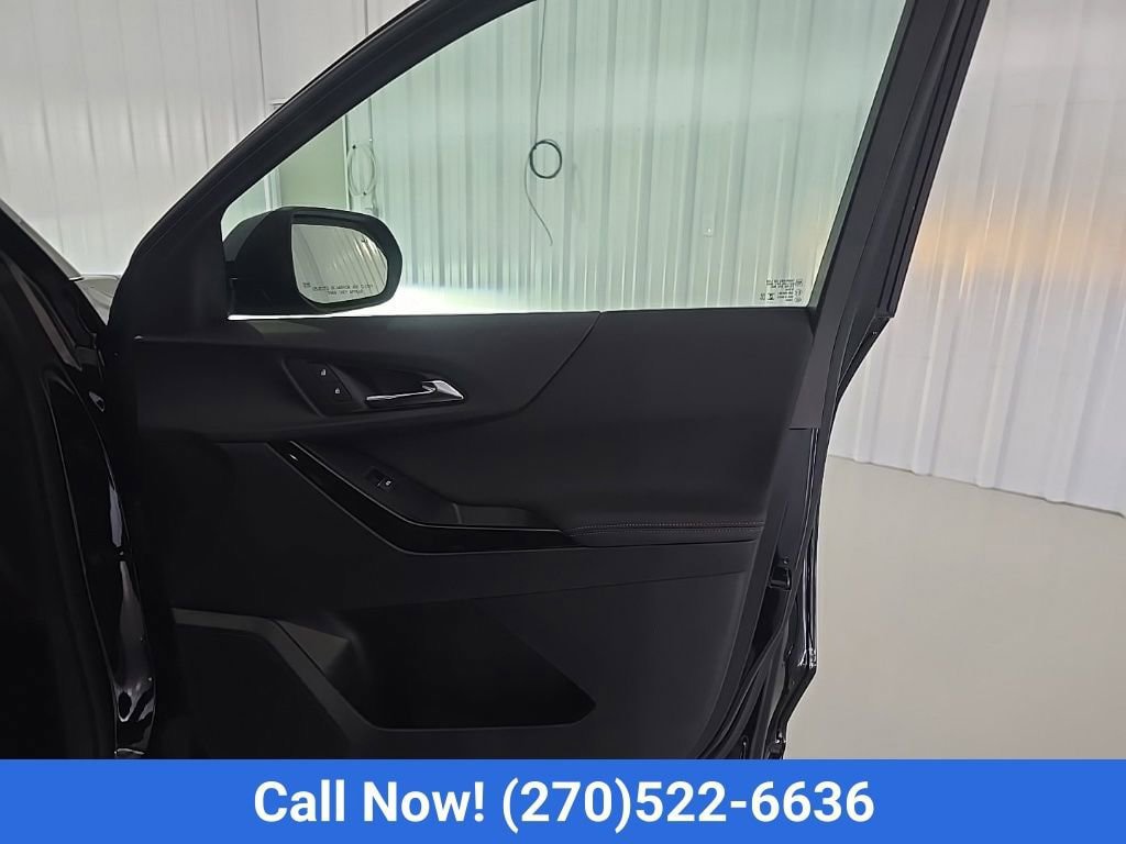 New 2026 Chevrolet Equinox RS w/ Convenience Package III FWD image 28