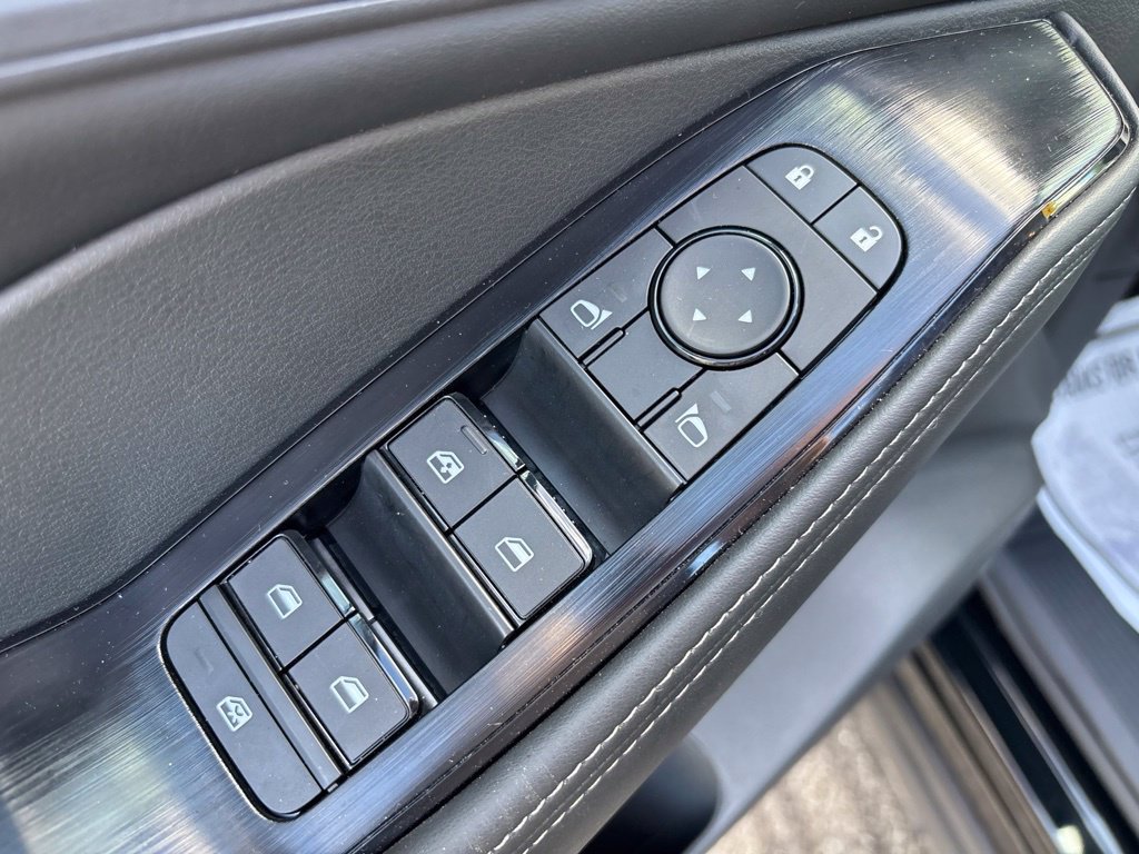 Used 2026 Nissan Rogue SV AWD/4WD image 19