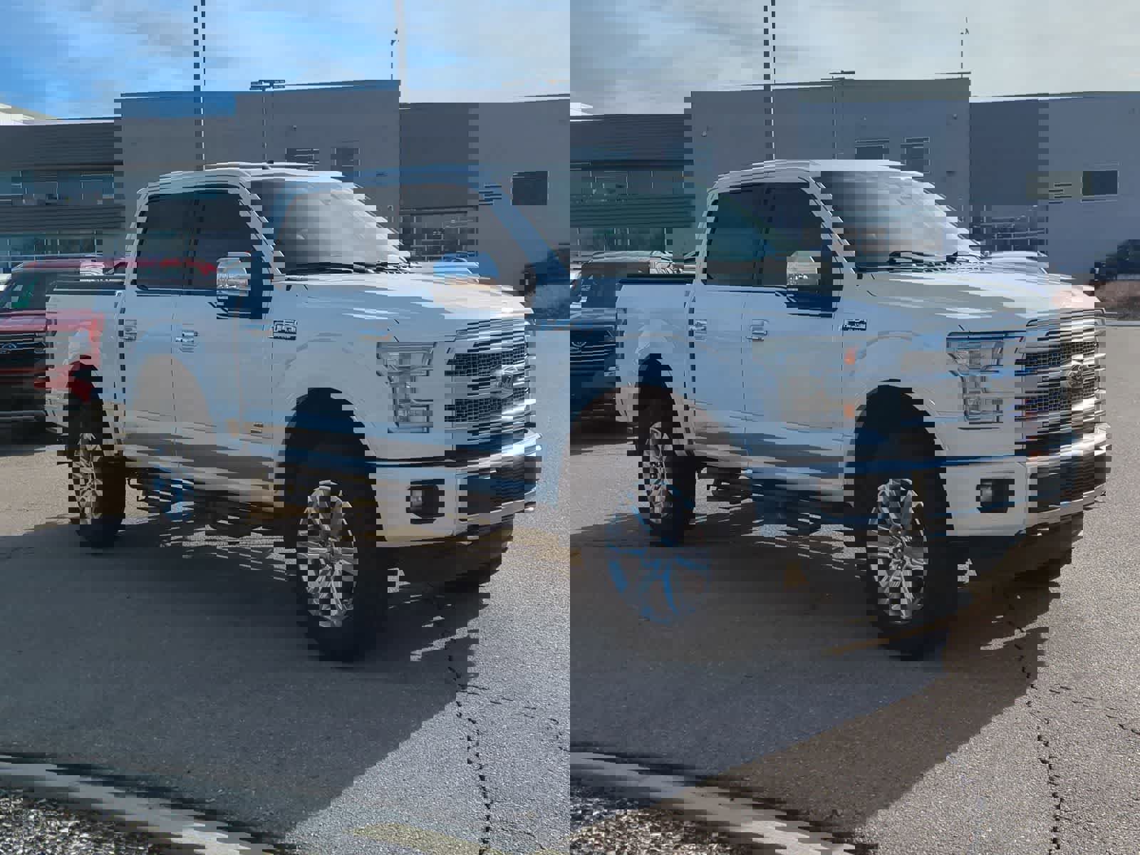 Used 2015 Ford F150 Platinum w/ Equipment Group 701A Luxury image 2