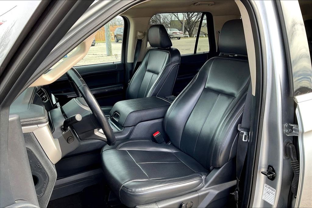 Used 2023 Ford Expedition Max XLT AWD/4WD image 26