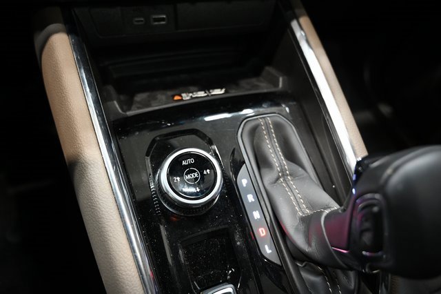 Used 2025 GMC Canyon Denali image 22