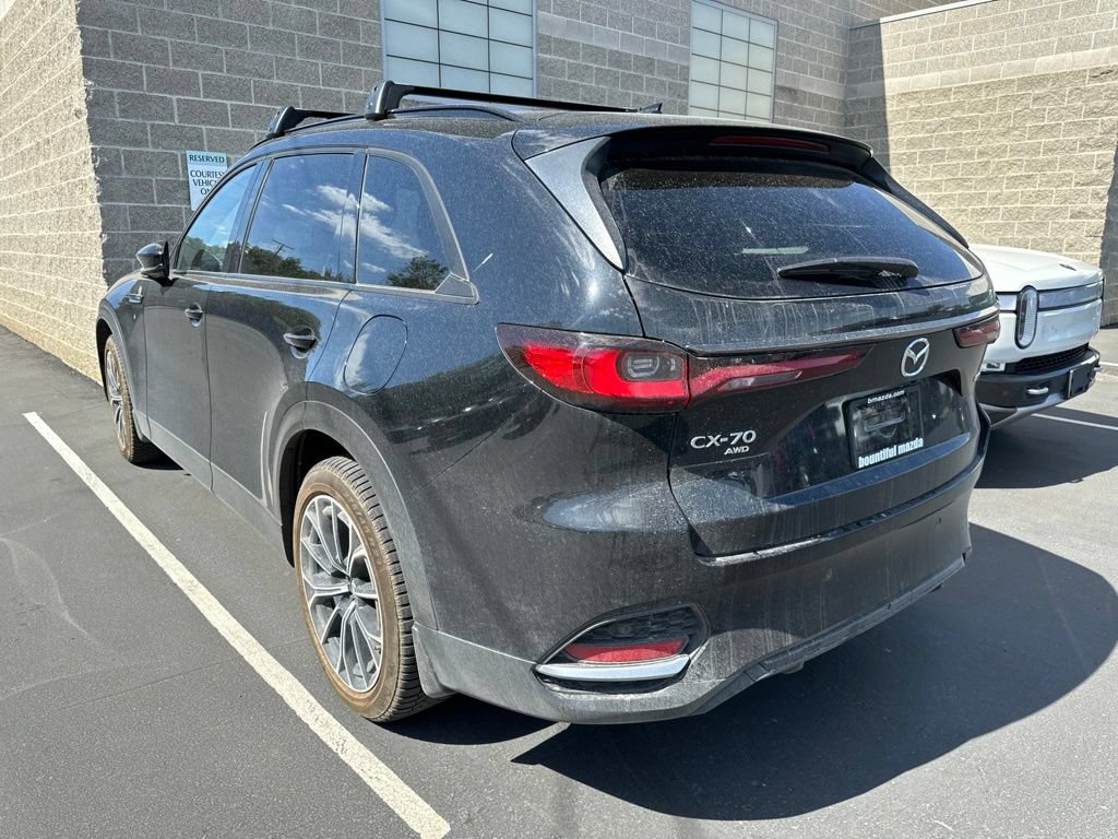Certified 2025 MAZDA CX-70 Plug-In Hybrid w/ Premium Plus AWD/4WD image 5