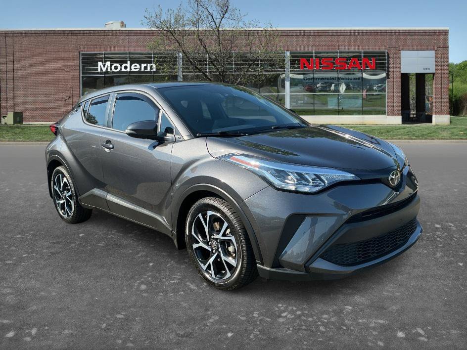 Used 2021 Toyota C-HR XLE FWD image 5