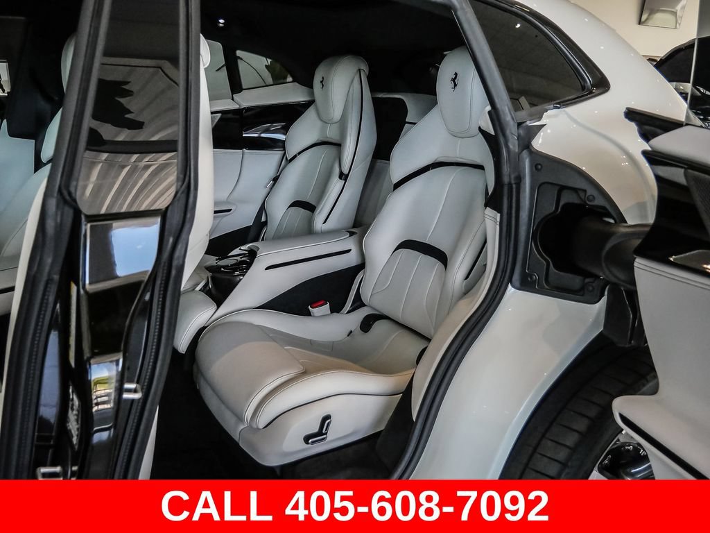 Used 2025 Ferrari Purosangue AWD/4WD image 48
