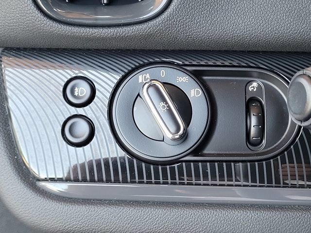 Used 2018 MINI Cooper Countryman S FWD image 32