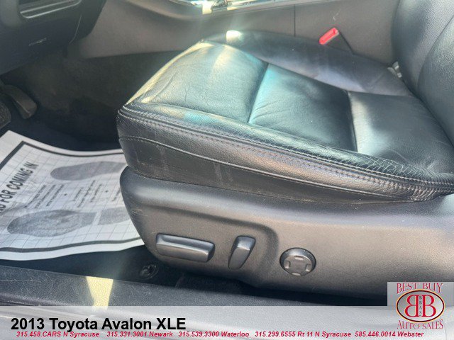 Used 2013 Toyota Avalon XLE FWD image 11