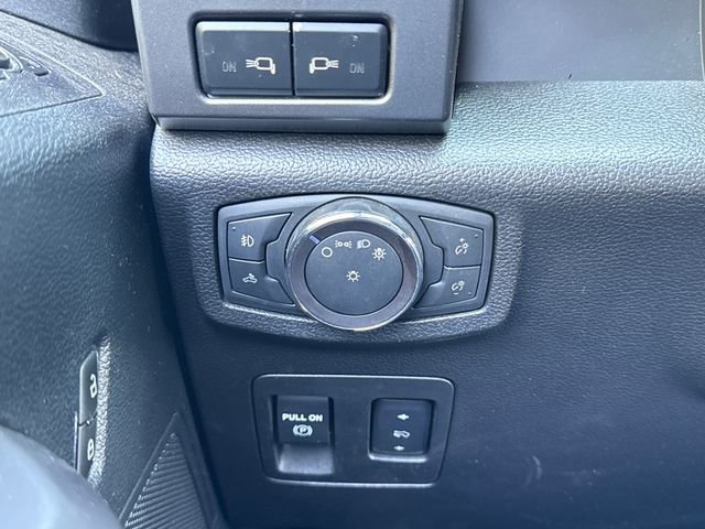 Used 2019 Ford F150 XLT w/ Equipment Group 302A Luxury AWD/4WD image 34