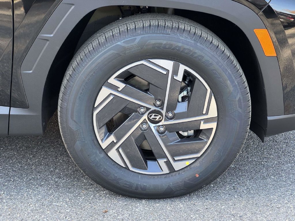 New 2026 Hyundai Tucson Blue SE FWD image 7