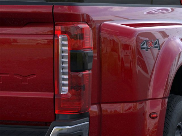 New 2025 Ford F350 Lariat w/ Lariat Ultimate Package image 21