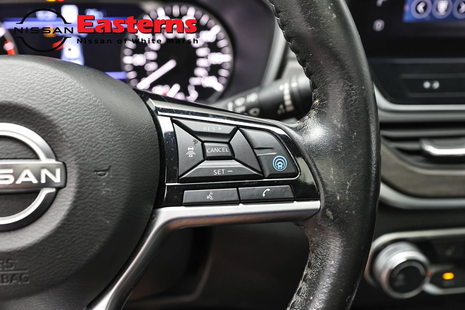 Used 2023 Nissan Altima 2.5 SV w/ SV Premium Package AWD/4WD image 16