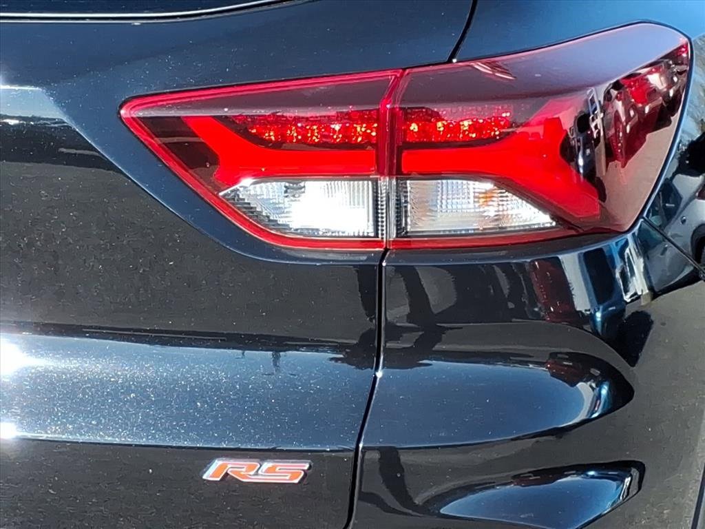 Used 2023 Chevrolet TrailBlazer RS w/ Convenience Package image 8