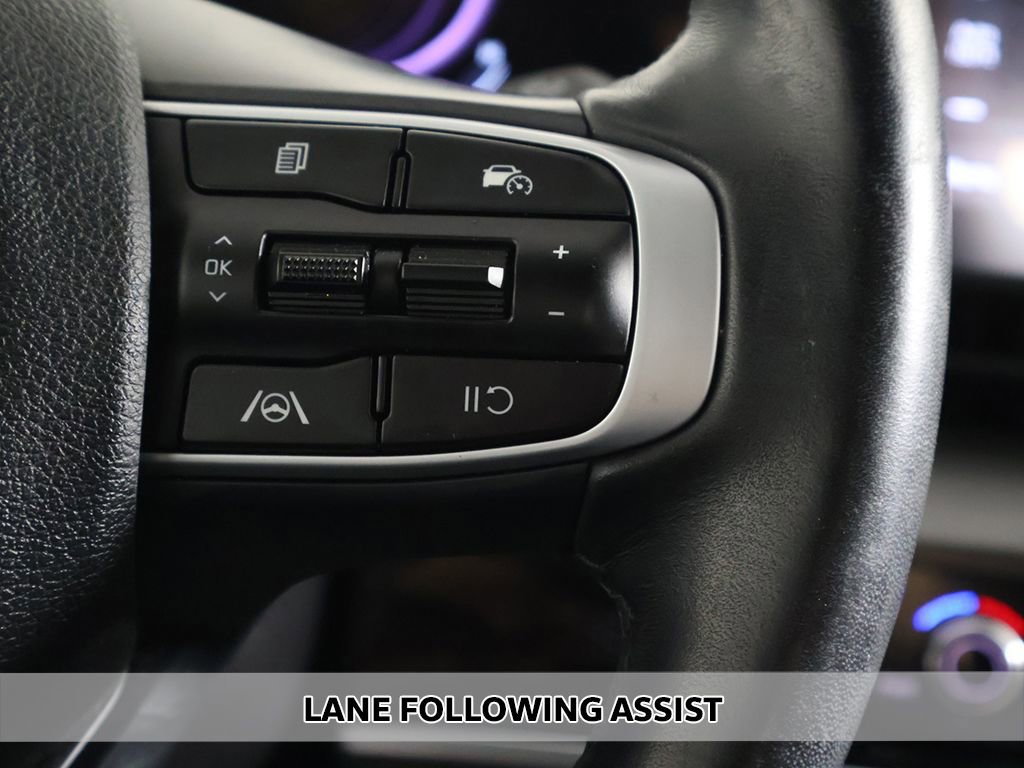 Used 2023 Kia Sportage EX AWD/4WD image 4
