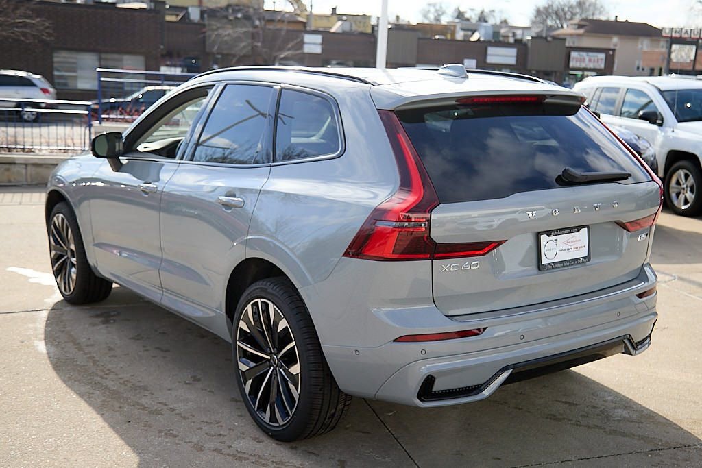New 2026 Volvo XC60 B5 Ultra w/ Protection Package Premier image 7