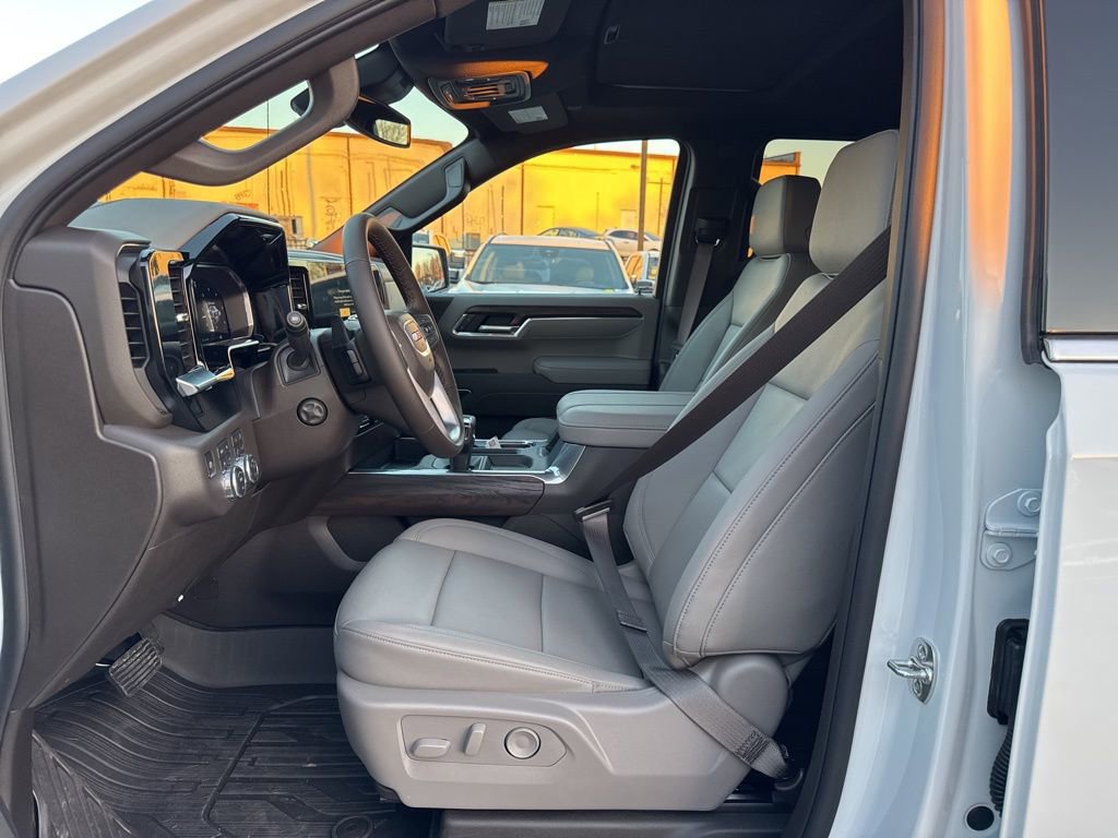 New 2026 GMC Sierra 1500 SLT w/ SLT Premium Plus Package image 21