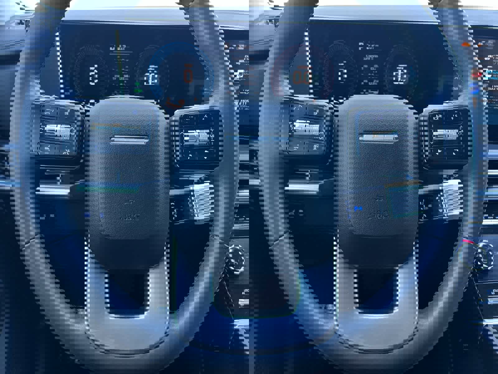 Used 2024 Hyundai Santa Fe SEL image 24