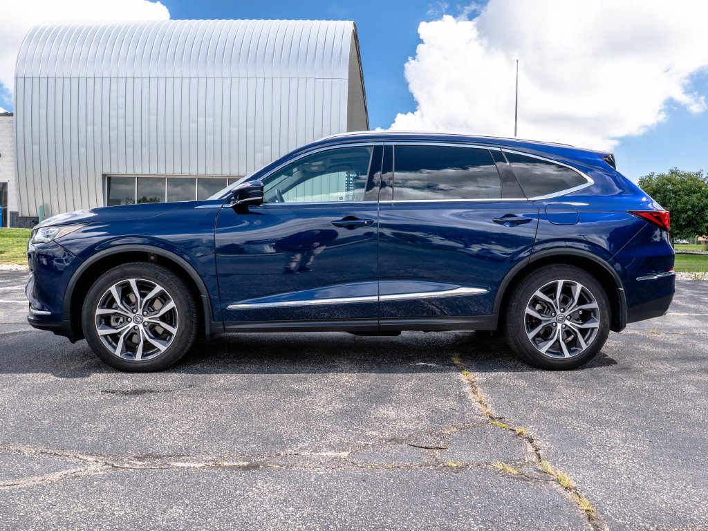 Certified 2023 Acura MDX w/ Technology Package AWD/4WD image 16