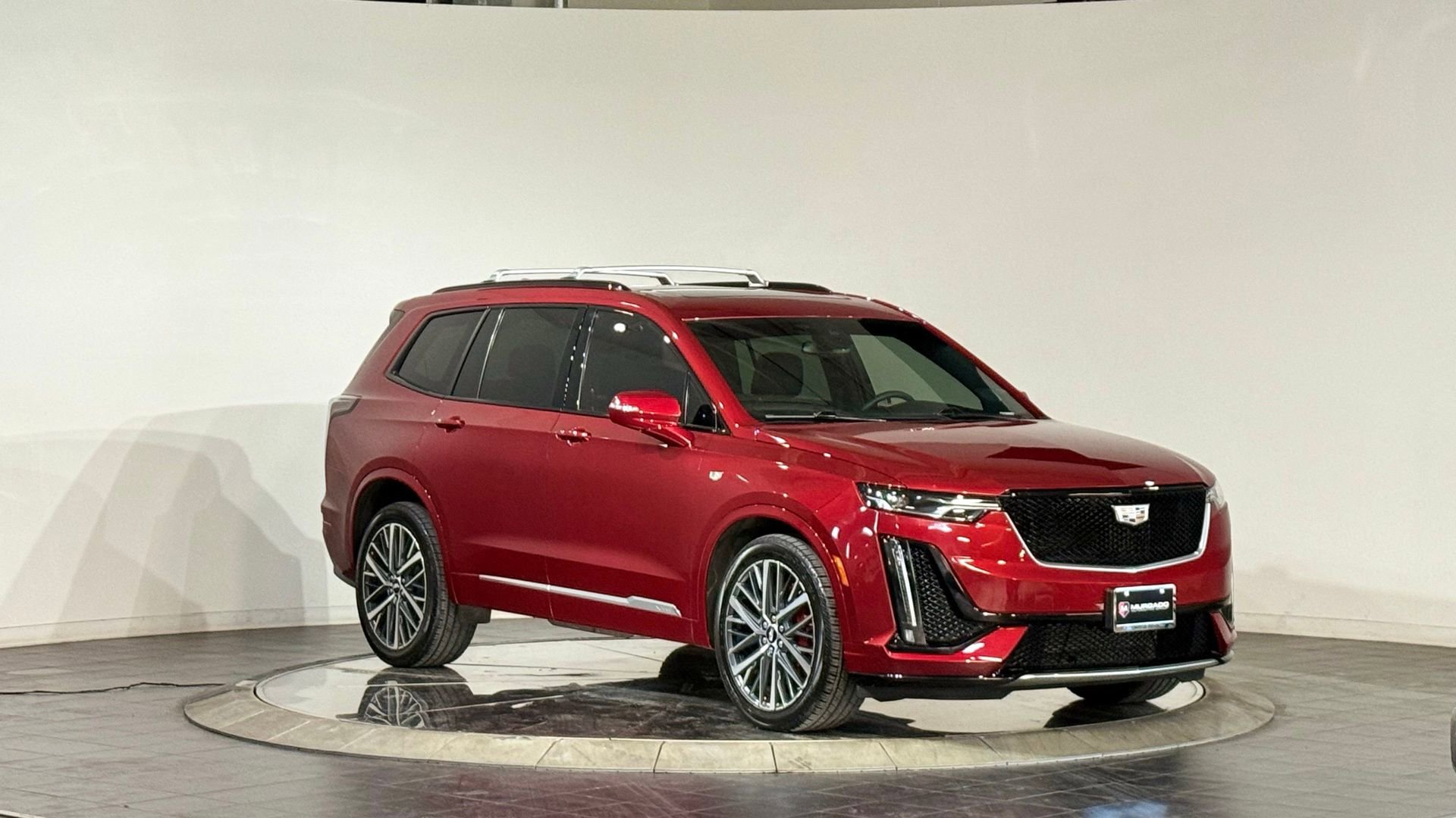 Used 2023 Cadillac XT6 Sport image 2