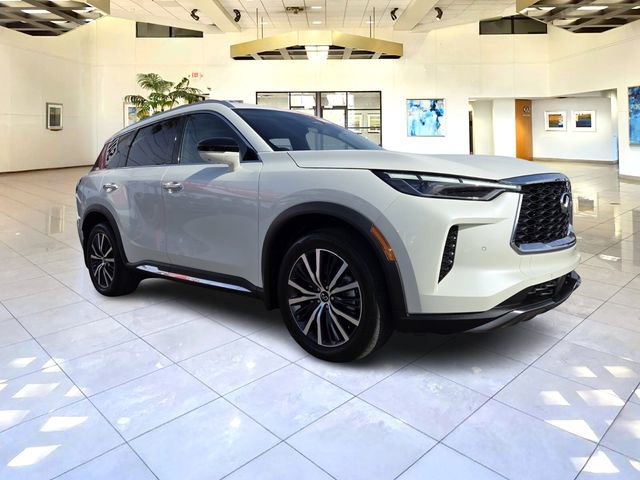 Used 2024 INFINITI QX60 Sensory w/ Vision Package AWD/4WD image 3