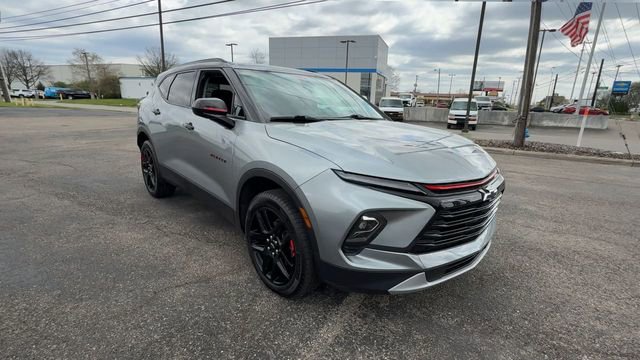 Used 2023 Chevrolet Blazer LT w/ Convenience Package image 2