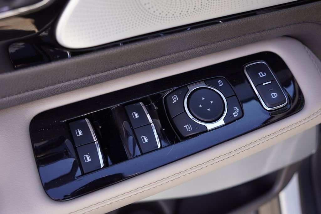 Used 2020 Lincoln Aviator Reserve w/ Equipment Group 202A image 28