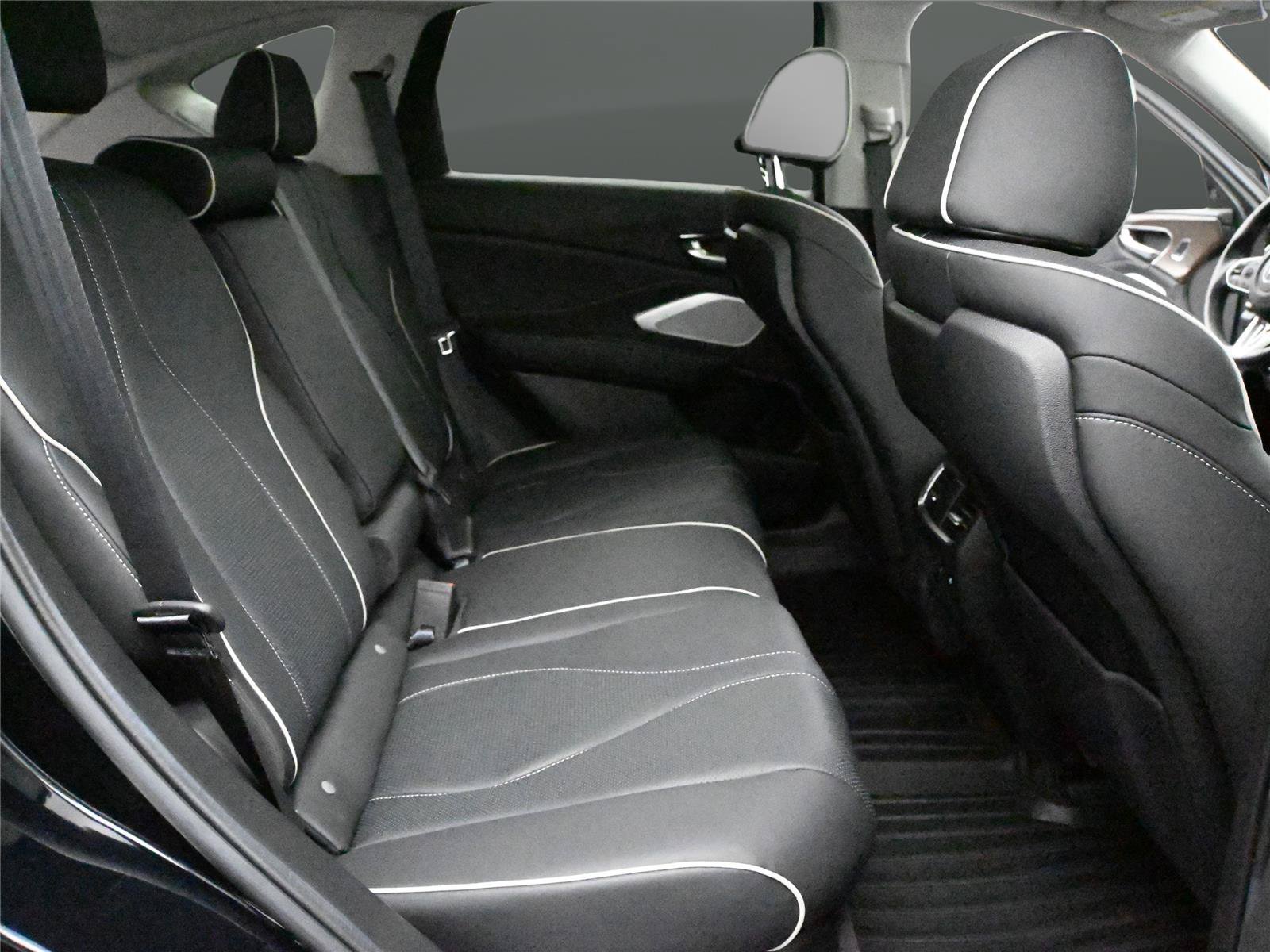 Used 2024 Acura RDX SH-AWD w/ Advance Package image 19