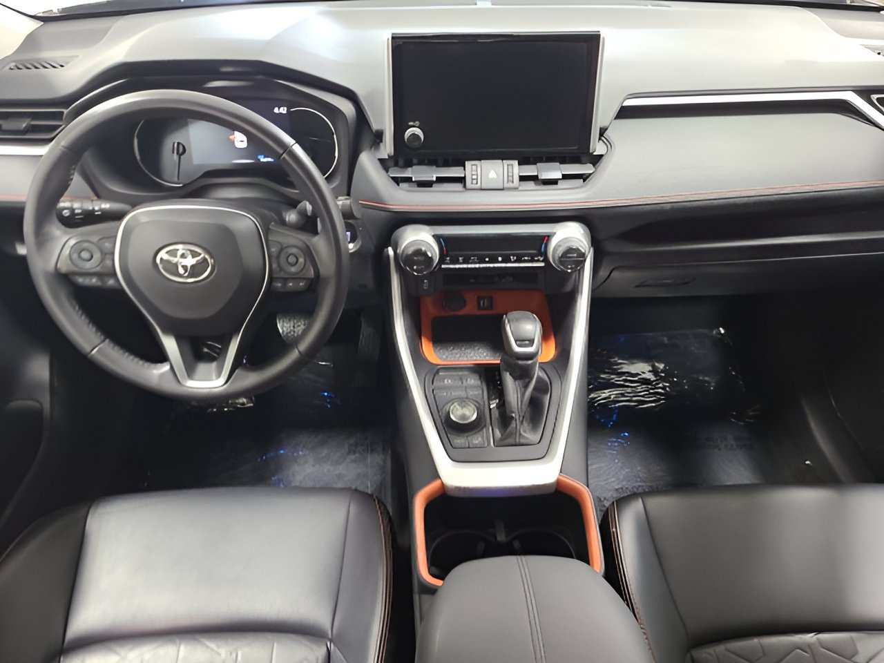 Used 2024 Toyota RAV4 Adventure AWD/4WD image 22