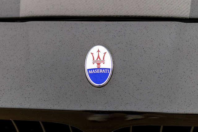 Used 2011 Maserati GranTurismo S RWD image 76