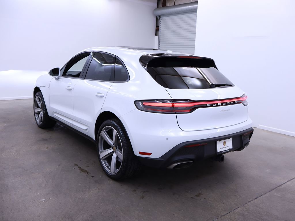 New 2024 Porsche Macan image 3