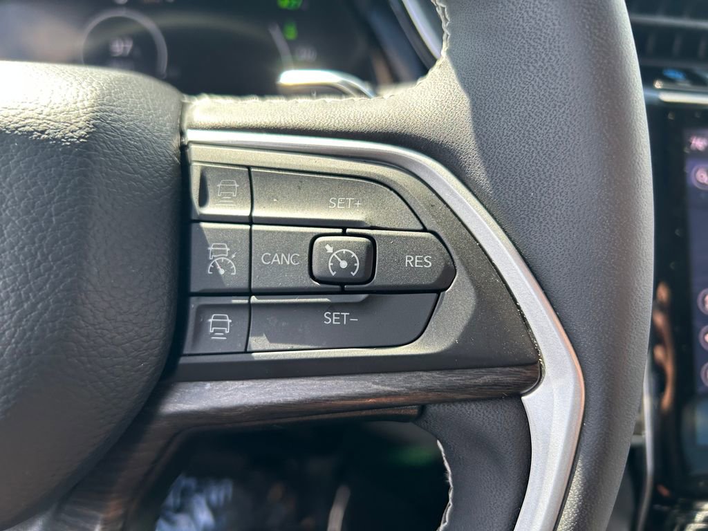 Certified 2023 Jeep Grand Cherokee 4WD 4xe image 17