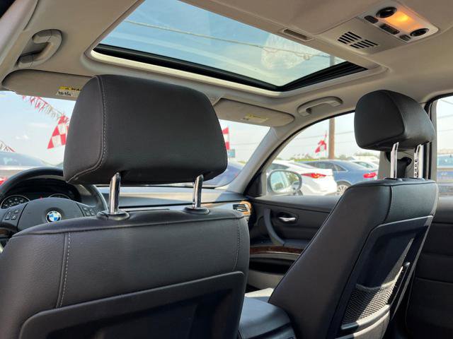 Used 2009 BMW 328i xDrive Sedan image 13