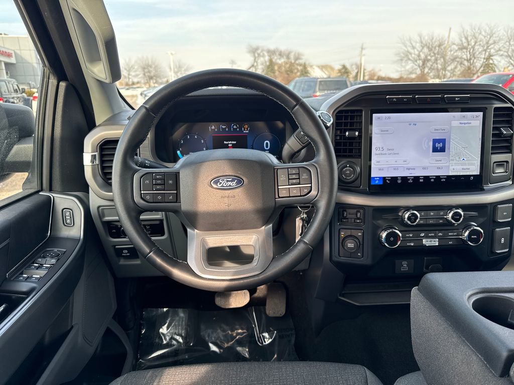 Used 2024 Ford F150 XLT image 14
