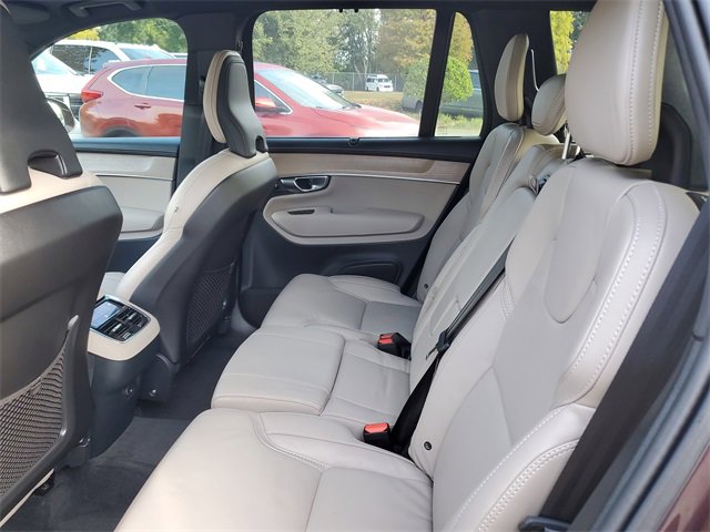 Used 2025 Volvo XC90 B6 Ultra w/ Protection Package Premier image 10