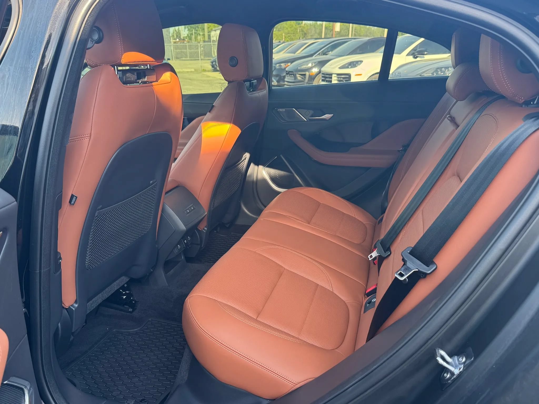 Used 2024 Jaguar I-PACE R-Dynamic HSE AWD/4WD image 14