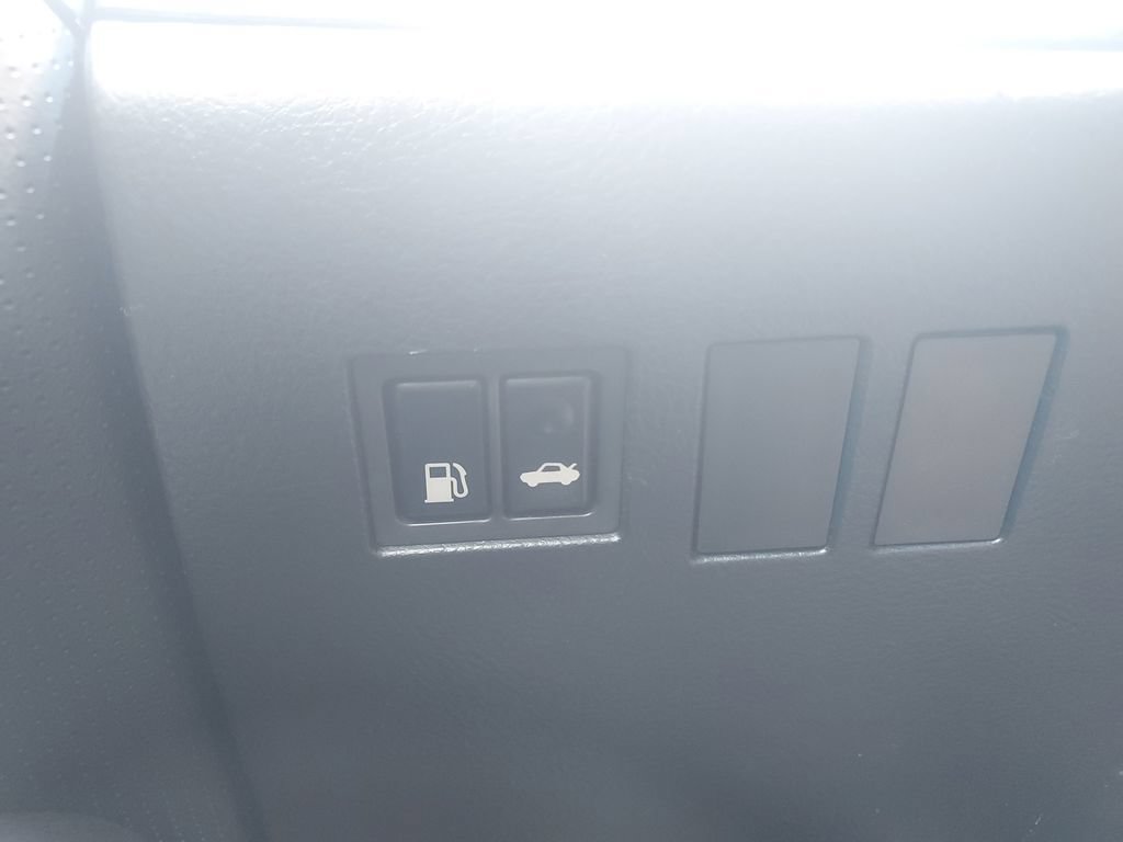 Used 2008 Toyota Avalon Touring FWD image 23