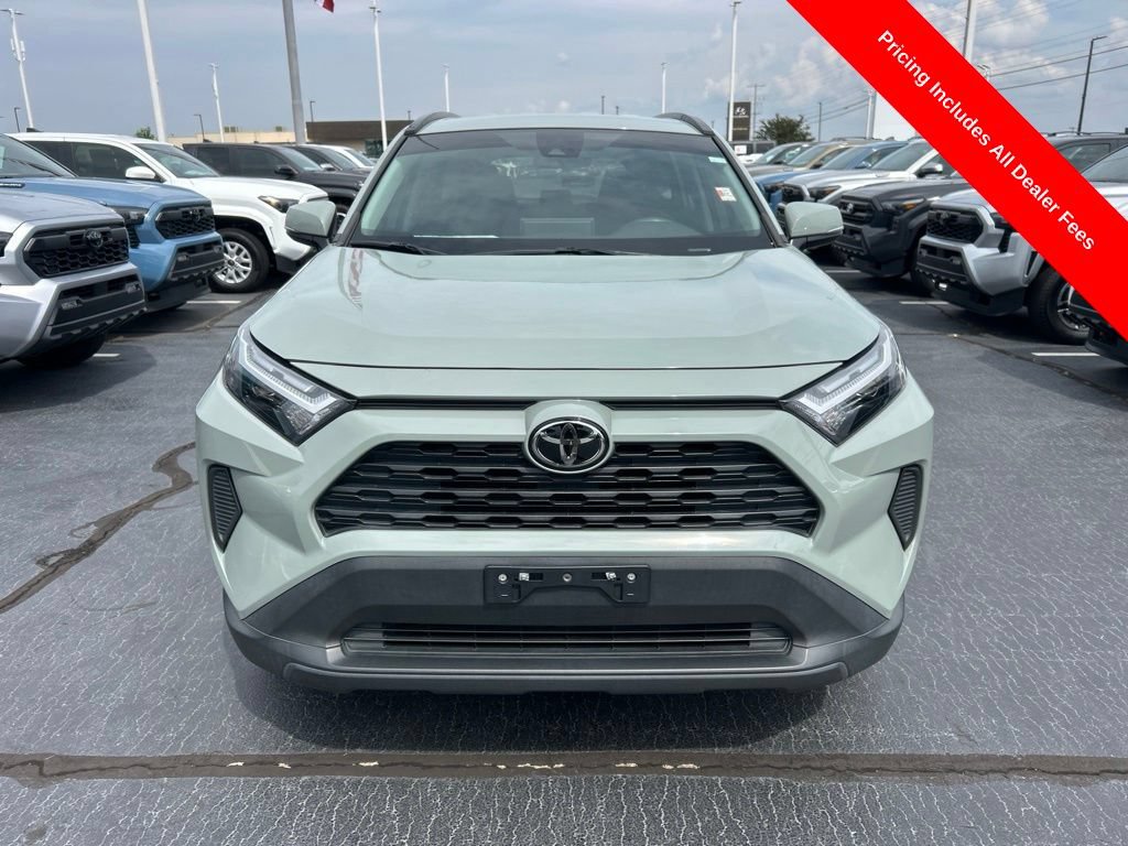 Used 2023 Toyota RAV4 XLE FWD image 23