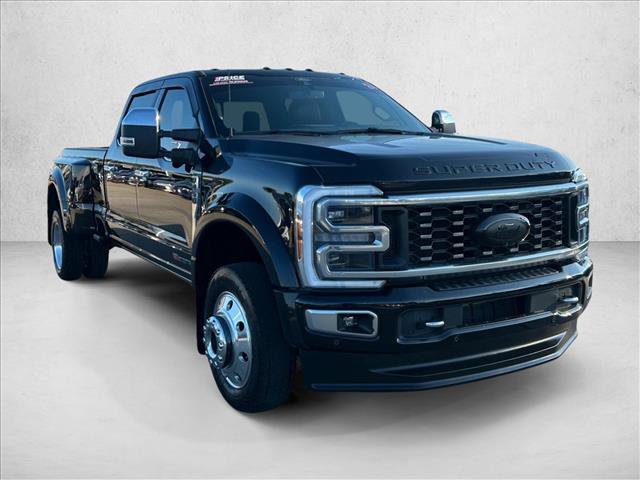Used 2024 Ford F450 Platinum w/ FX4 Off-Road Package AWD/4WD image 3